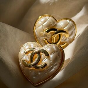 CHANEL Cream Quilted Heart Earrings with Gold CC Logo